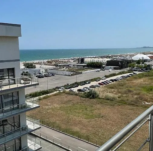 De Silva * مامايا